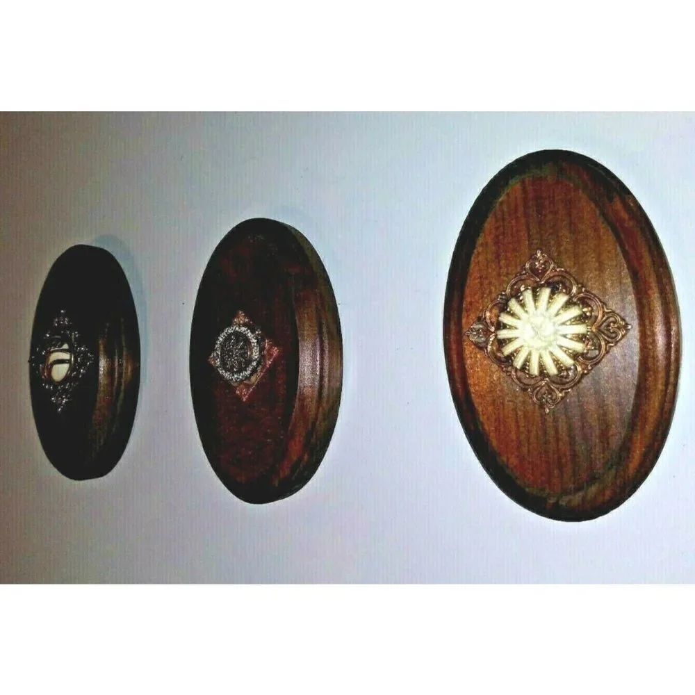 VINTAGE wall hangings Set of 3 Oval Ornate Embellished brown 5.25